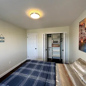  Homestay Comfortable Modern Near Ykf Airport Iii